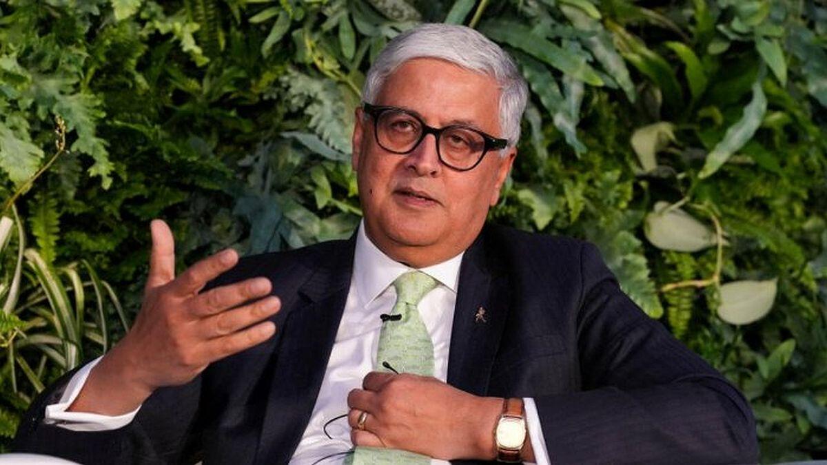Veteran Banker Victor Menezes Passes Away at 77