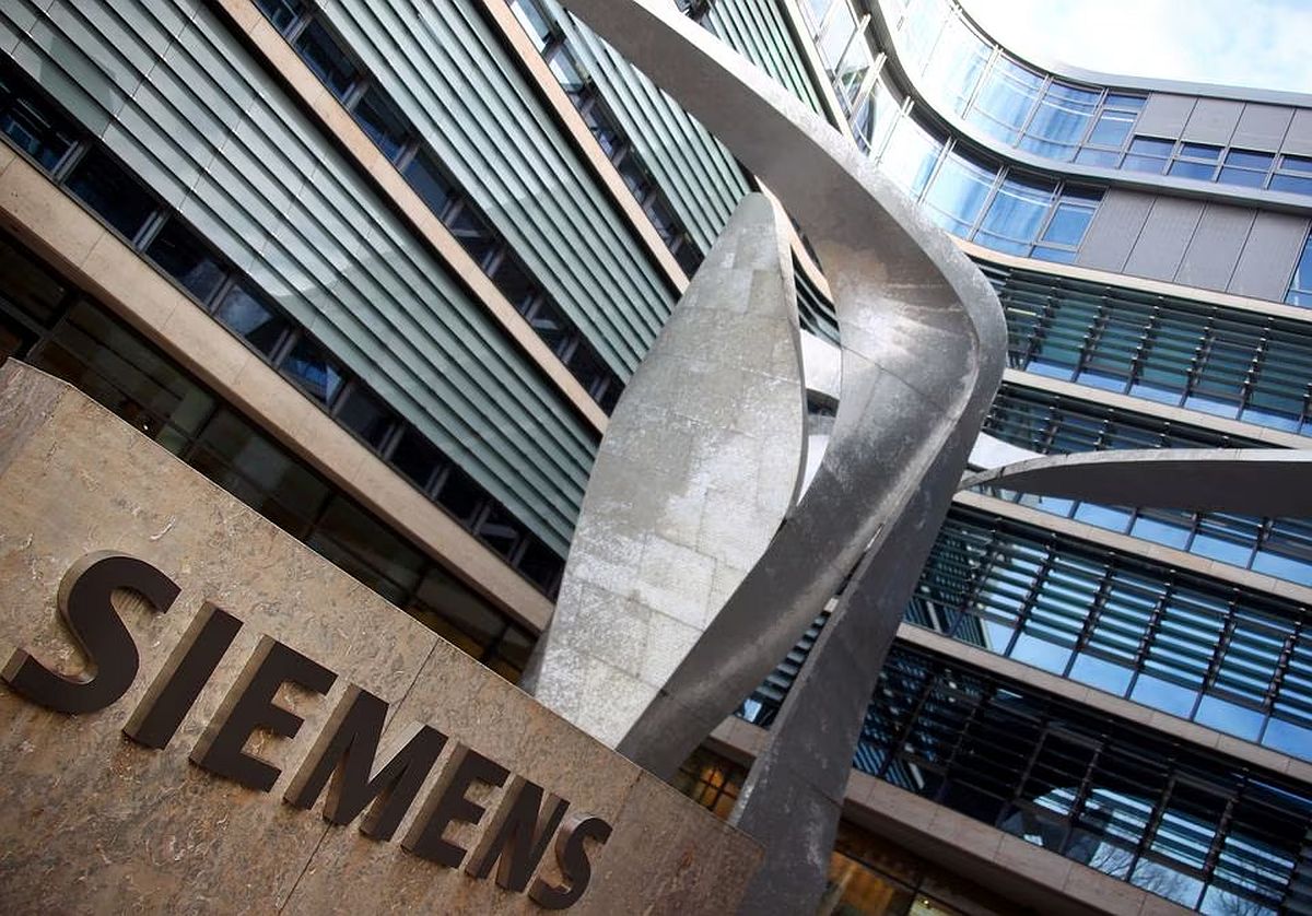 Siemens Shares Surge 7% on Strong Q4 Earnings