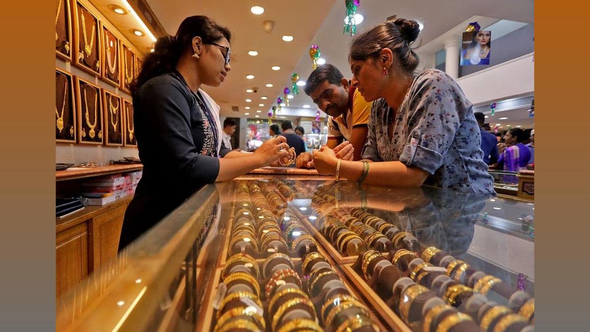 DPIIT Flags 259 Tenders Non-Compliant: Public Procurement Norms