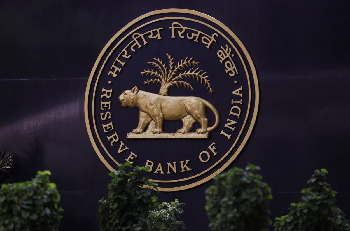 RBI Flags Concerns Over NBFC Disclosures |  Financial News
