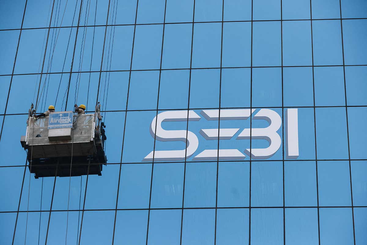 Sebi Fines 4 Entities Rs 20 Lakh for Non-Genuine Trades