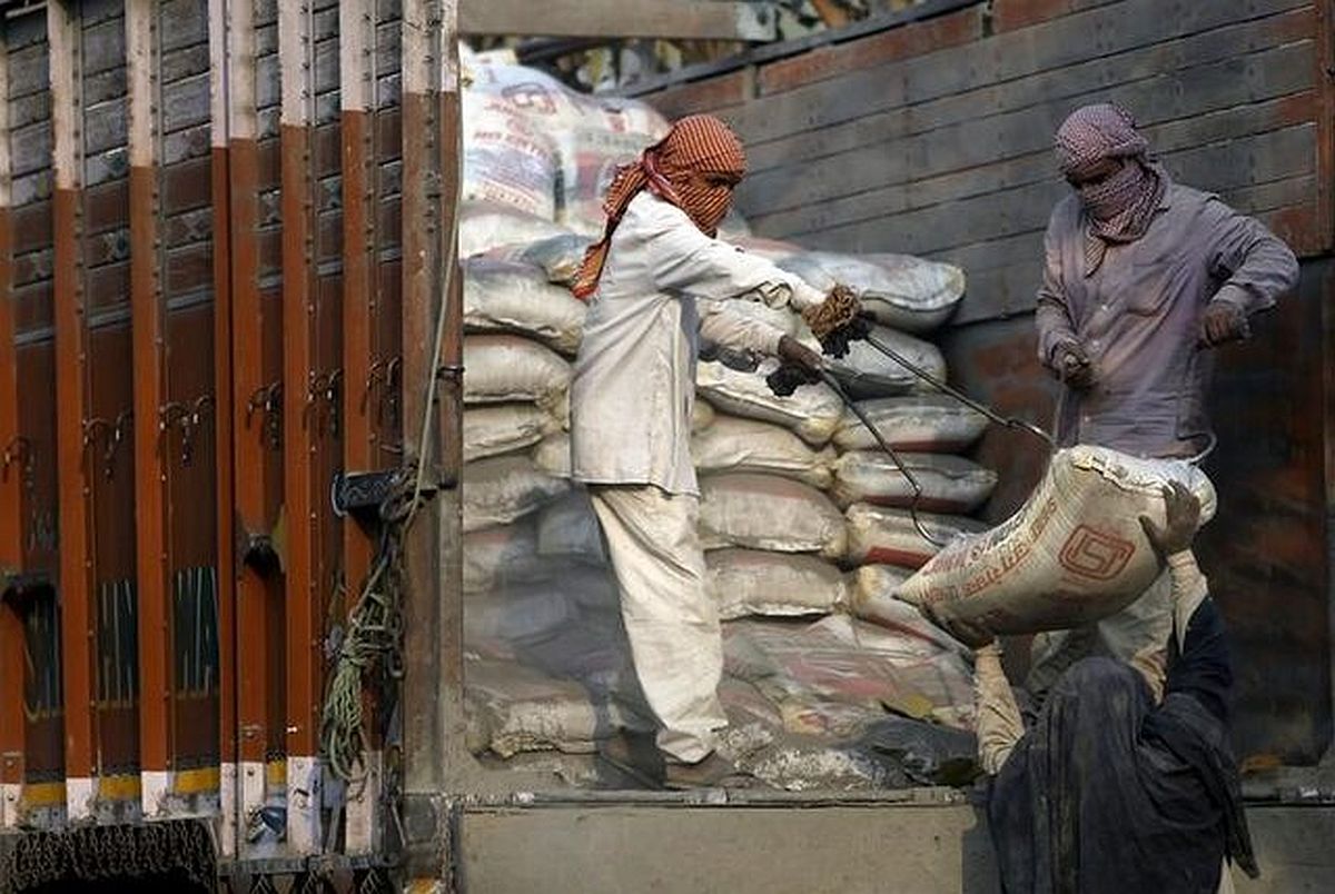 Cement Companies Report Volume Growth, Revenue Muted