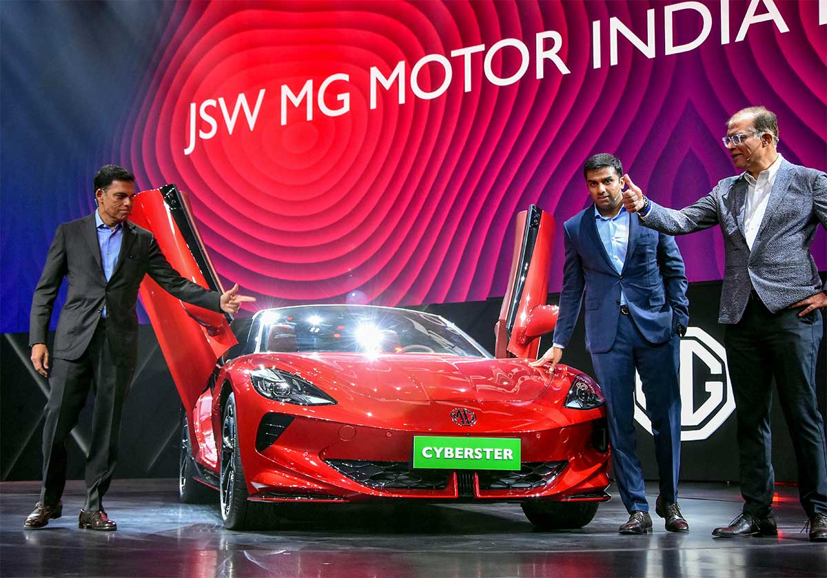 JSW MG Motor Sales Dip 8% in September: 4,588 Units