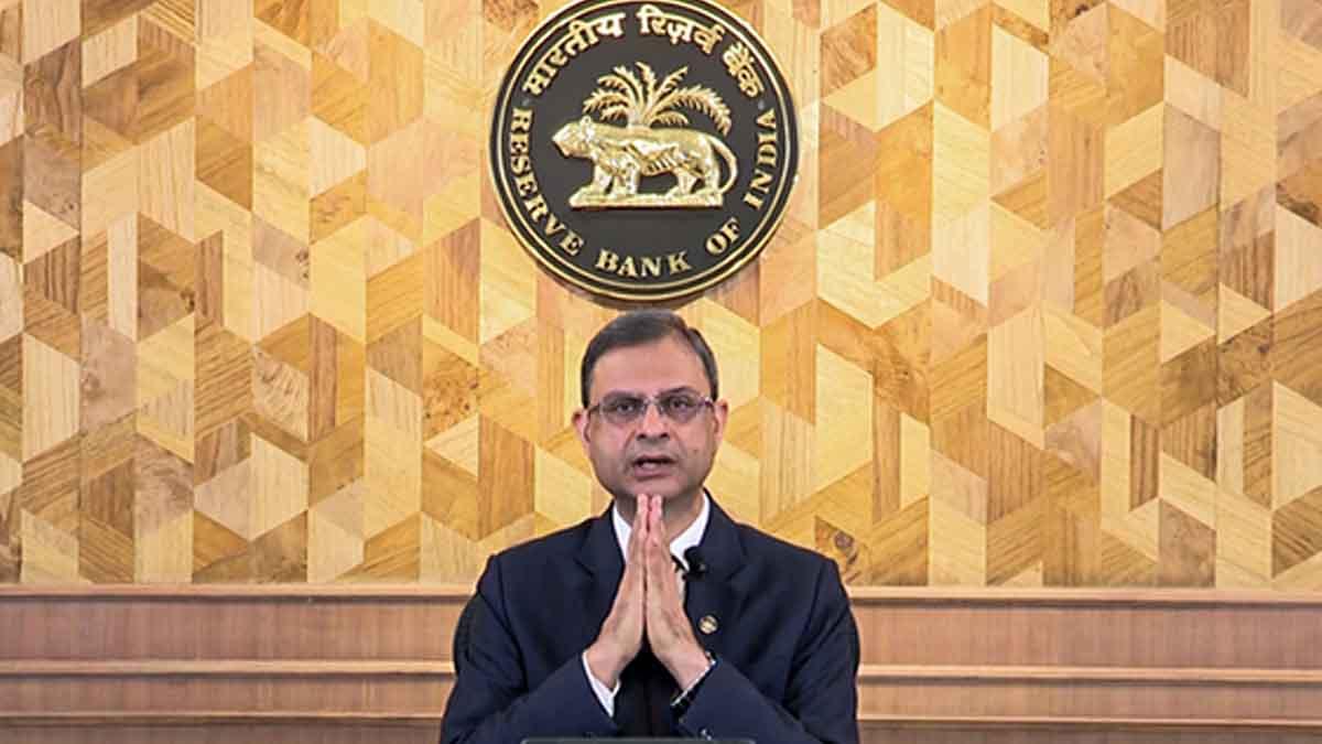 US Tariffs May Prompt RBI Rate Cut: Economists