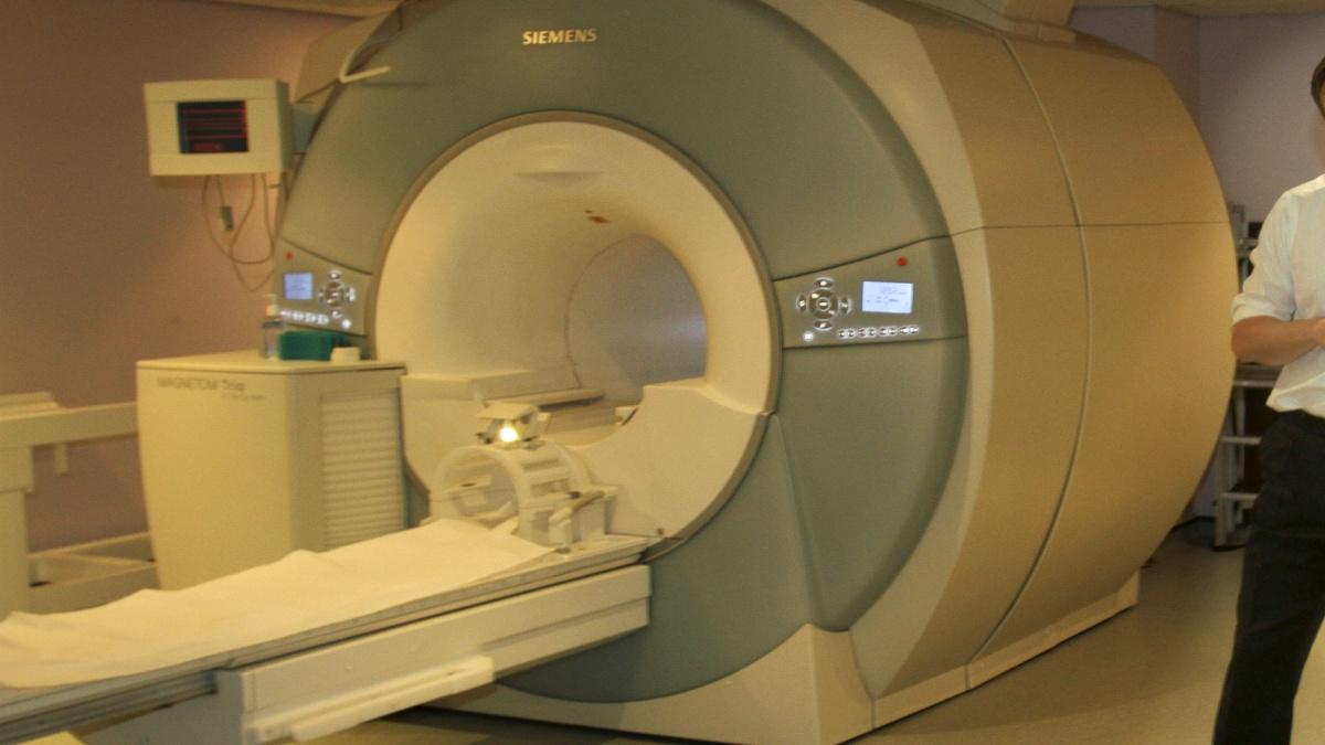 rediff.com - Anjali Singh & Sanket Koul - Medtech MNCs bet big on localisation