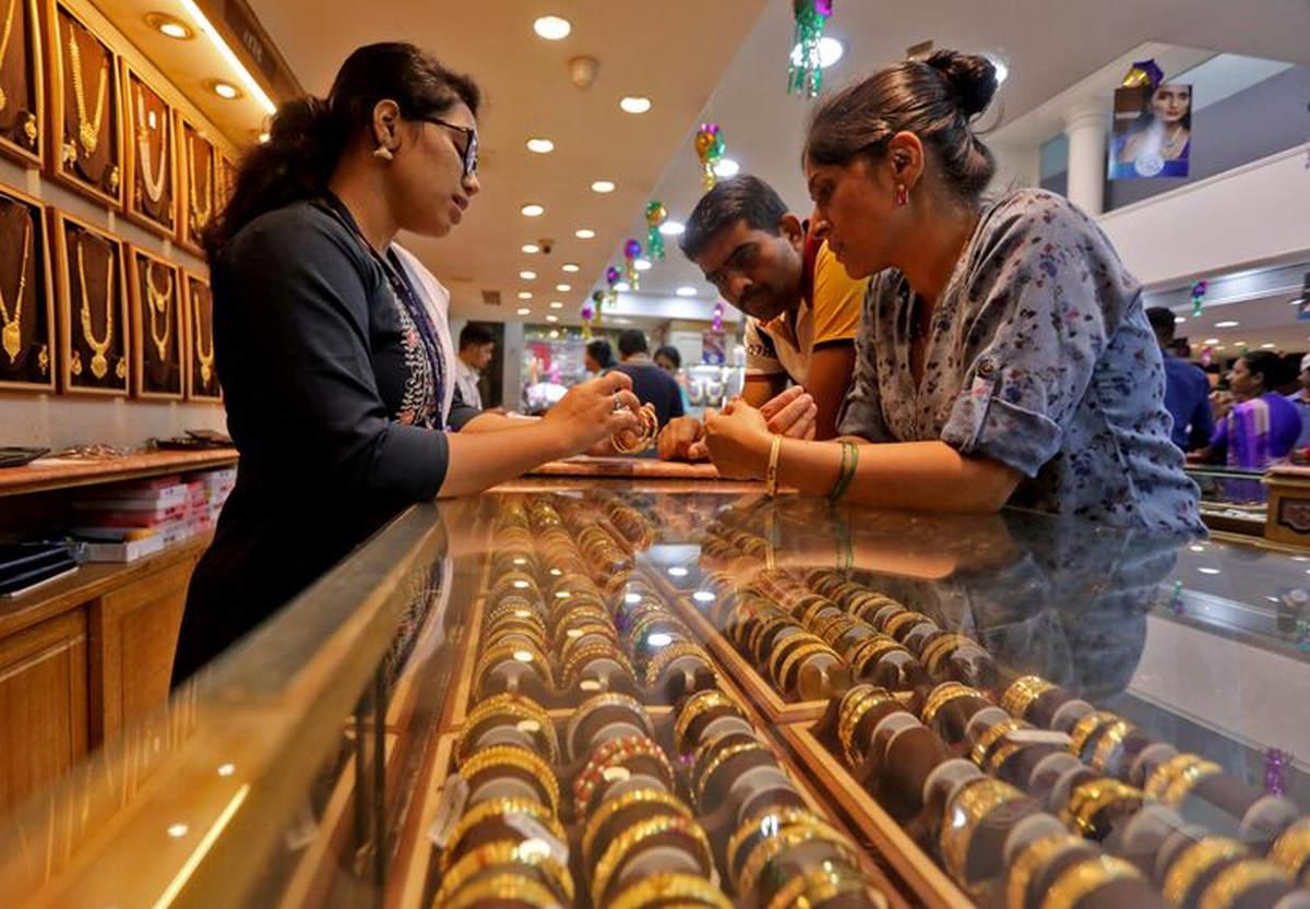 Gems and jewellery