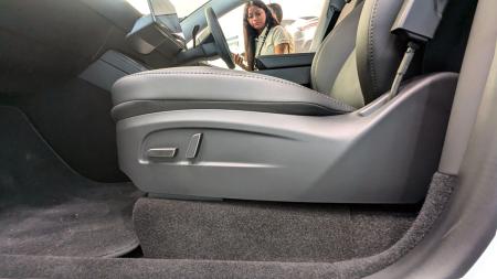 Powered seats in the Tesla Model Y