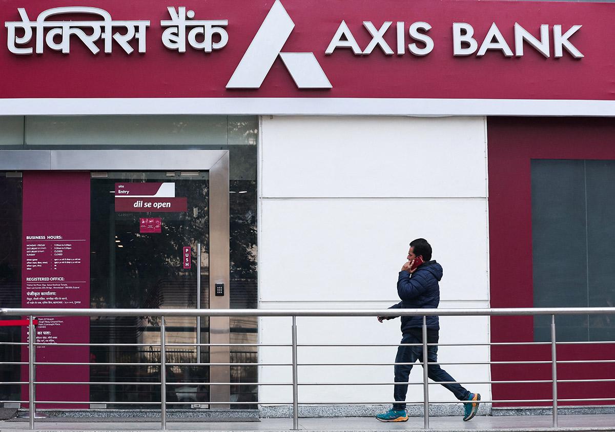 Axis Bank Q1 net profit down 4% on rise in slippages, provisions