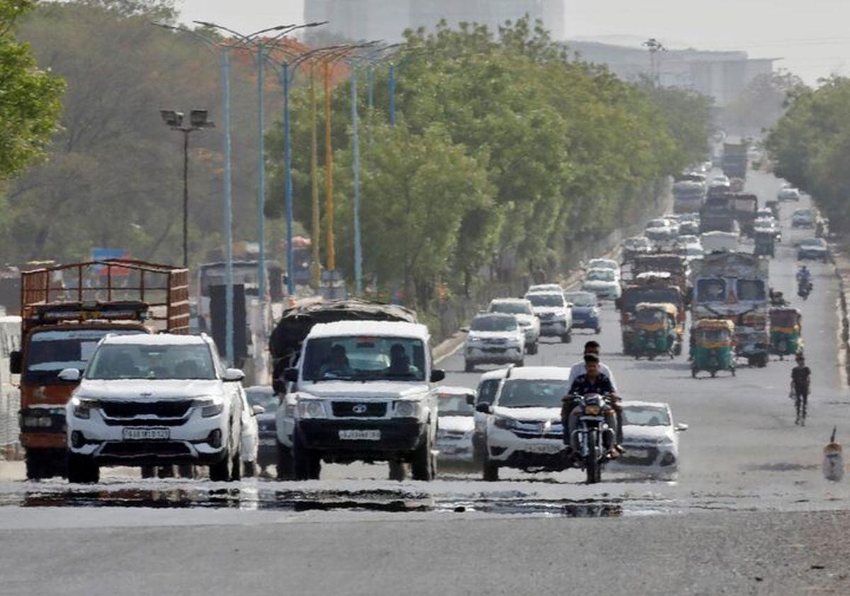 Passenger vehicle wholesales marginally down in May: SIAM