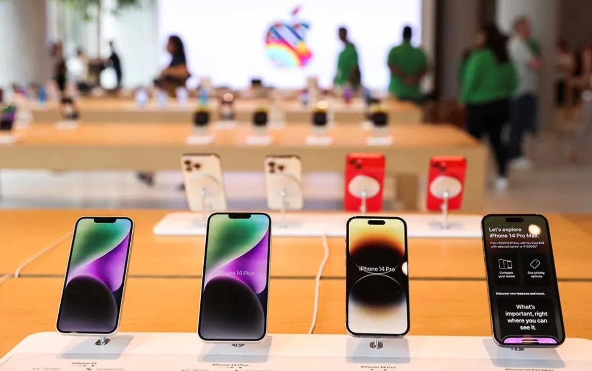 Apple India shipments grew 25% in Q4, Vivo tops smartphone market