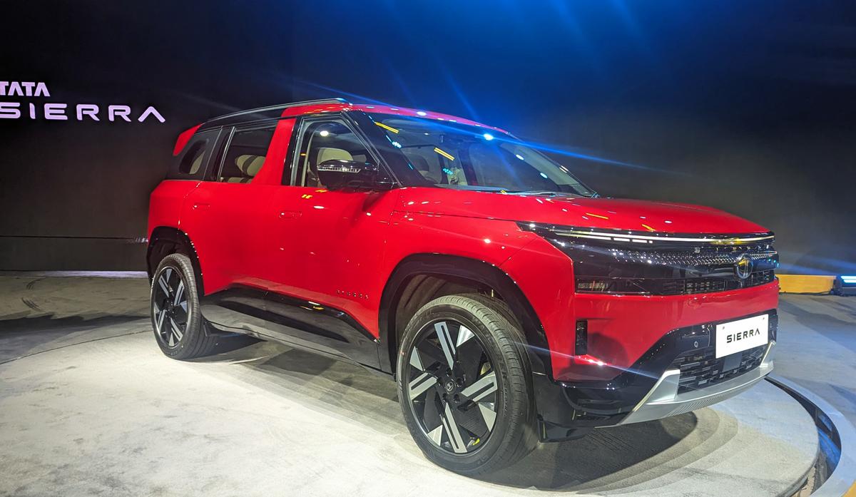 2025 Tata Sierra in Red