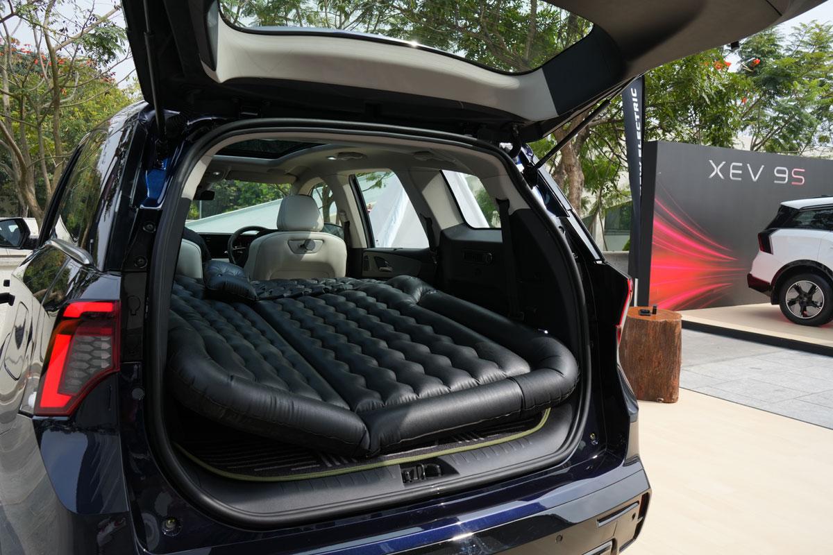 Speace in the XEV 9s