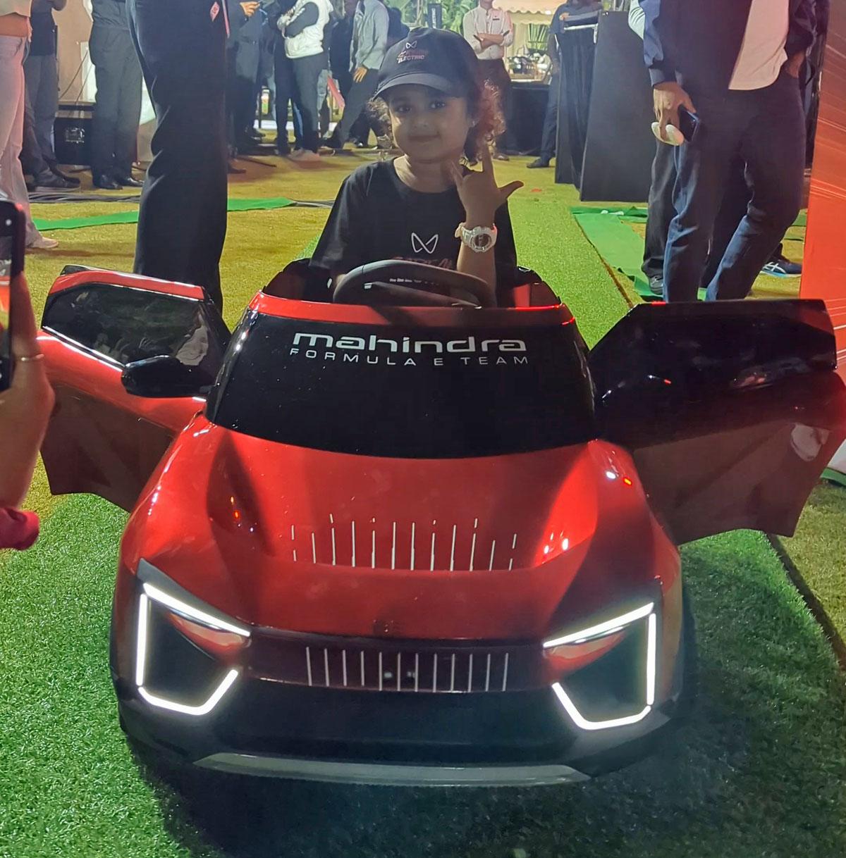 BE 6 Formula E Ride On fpor children