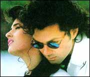 Twinkle Khanna and Bobby Deol in Barsaat
