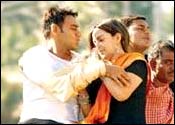 Ajay Devgan and Esha Deol in Yuva