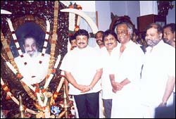 Ram Kumar [second from left] with Rajnikant [third from left]