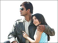 Madhavan and Soha Ali Khan in Rang De Basanti