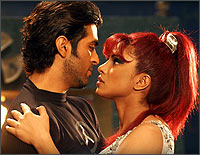 Harman Baweja and Priyanka Chopra in a still from Love Story 2050