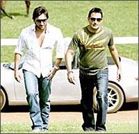 Saif Ali Khan and Akshaye Khanna in Race