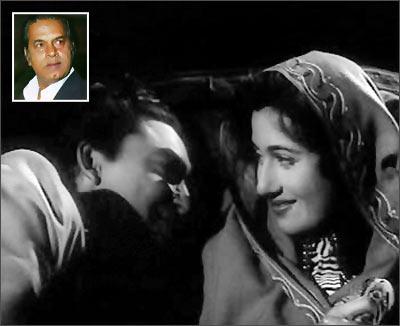 A scene from Howrah Bridge