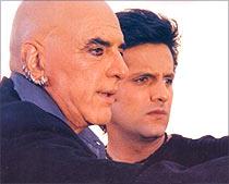 Feroz and Fardeen Khan in Ek Khiladi Ek Haseena