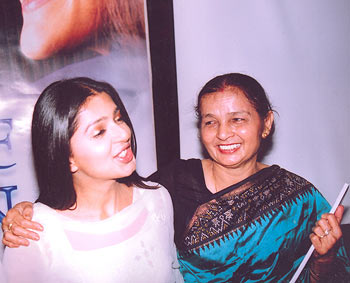 Bhoomika Chawla and her mother