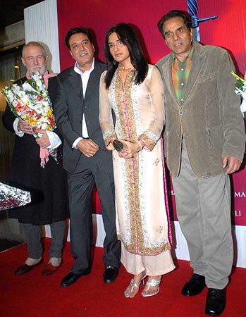 Tom Alter, Javed and Zara Shaikh and Dharmendra