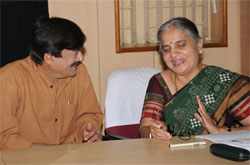 Ananth Nag and Sudha Murthy