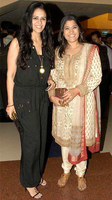 Mona Singh and Renuka Shahane