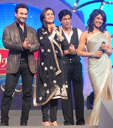 Saif Ali Khan, Kareena Kapoor, Shah Rukh Khan and Priyanka Chopra