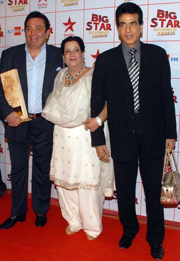 Rishi Kapoor, Shobha Kapoor and Jeetendra