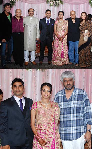Top: Chunky Pandey, Mukesh Bhatt, Dr Agarwal, Hemant, Rashi, Mahesh and Soni Razdan. Bottom right: Vikram Bhatt