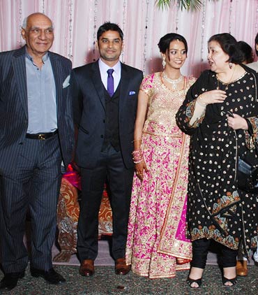 Yash Chopra, Hemant, Rashi and Pam Chopra