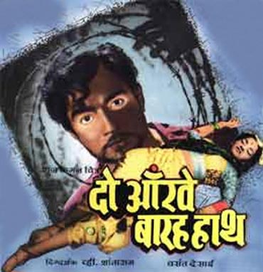 A poster of Do Aankhen Barah Haath