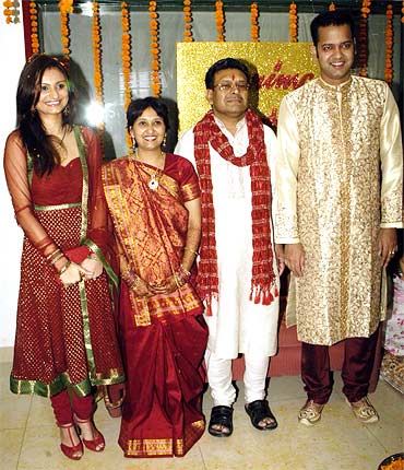 Dimpy, Garima, Abhishek and Rahul Mahajan