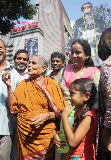 76-year-old Lakshmi walks out happy after watching Endhiran