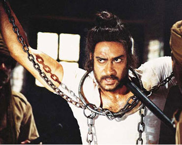 A scene from The Legend of Bhagat Singh