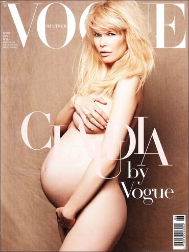 Claudia Schiffer on Vogue cover