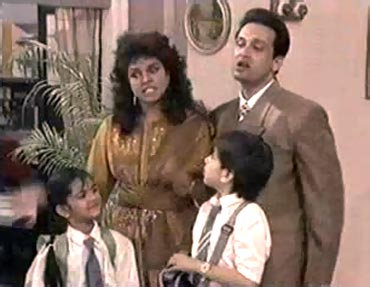 A scene from Dekh Bhai Dekh