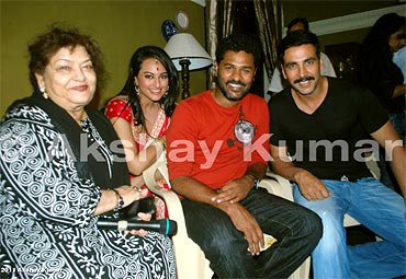 Saroj Khan, Sonakshi Sinha, Prabhudeva and Akshay Kumar
