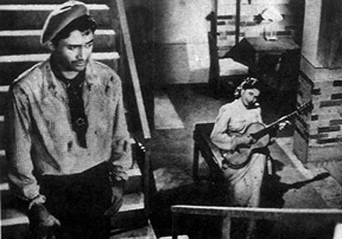 A scene from Baazi (1951)
