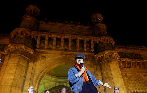 Dev Anand at the Gateway Of India