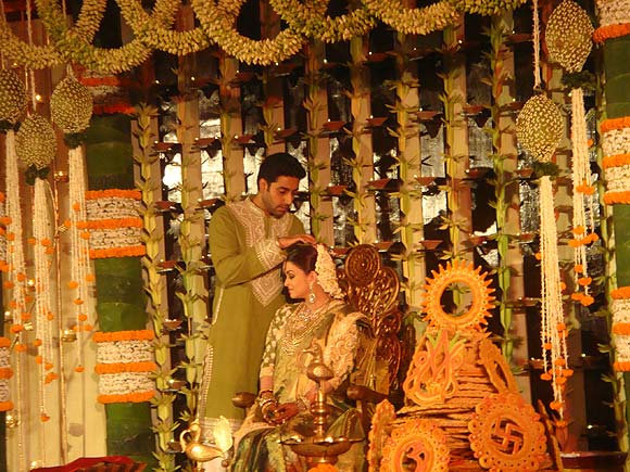 Abhishek Bachchan and Aishwarya Rai Bachchan