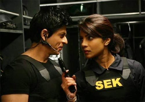 Shah Rukh Khan and Priyanka Chopra in Don 2
