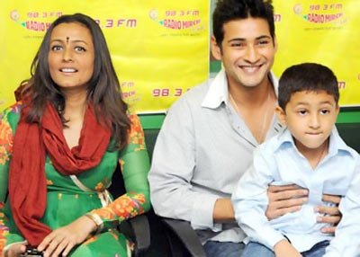 Namrata and  Mahesh Babu along with their son Gautam