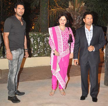 Yuvraj Singh, Sachin Tendulkar and Anjali