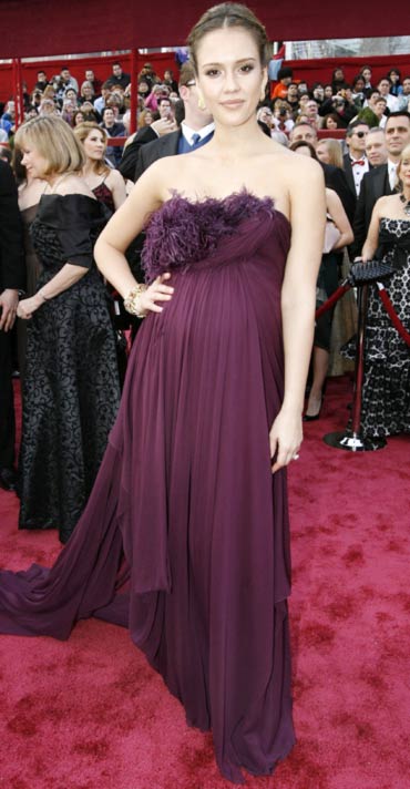 Jessica Alba arrives at the 80th annual Academy Awards