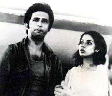 Naseer and Shabana Azmi in Albert Pinto Ko Gussa Kyon Atta Hai