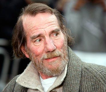 Pete Postlethwaite