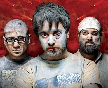 Delhi Belly movie poster